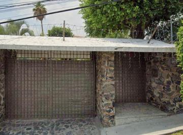 Casa de 7 habitaciones, Emiliano Zapata · Casa en Venta En, Fraccionamiento Burgos, Cuernavaca, Mor.