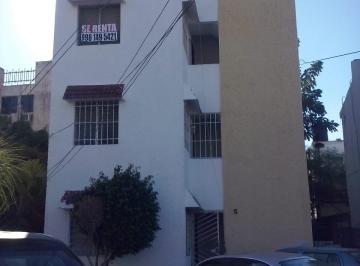 Departamento · 70m² · 3 Recámaras · 1 Estacionamiento - KARINA BRAVO · Departamento Centrico