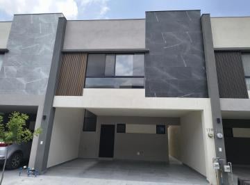 Casa · 193m² · 3 Recámaras · Casa en Moravia Residencial