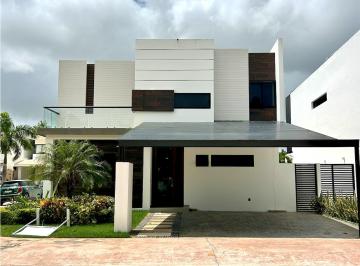 Casa de 4 habitaciones, Benito Juárez · Casa en Renta en Lagos del Sol | 4 Recámaras y Alberca