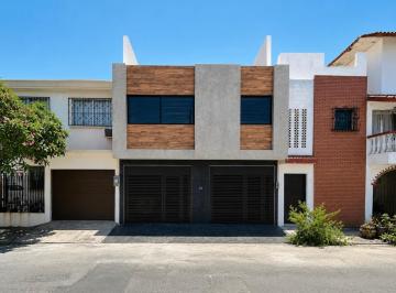 Casa · 122m² · 3 Recámaras · 2 Estacionamientos · Casa Nueva en Venta Boca del Río