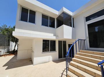Casa de 2 habitaciones, Puebla · Casa en Venta en Colonia del Valle, Puebla | Amplio Terreno, Jardín y Huerta | $