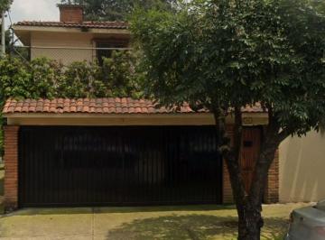 Casa en Venta de 4 habitaciones Del Carmen · Francisco Javier Mina 79, del Carmen, Coyoacán, 04100 Ciudad de México, Cdmx N370