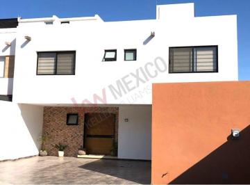 N/A · Residencia en Venta Corregidora Parte Alta Estupendas Vistas