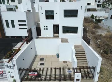 N/A · Propiedad en Venta - Privada Salto de Eyipantla 108, Fraccionamiento Real de Juriquilla, 76226 Juriq
