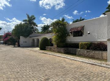 N/A · Exclusiva Casa en Privada en Chuburna de Hidalgo, Mérida