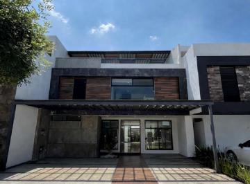 Casa de 4 habitaciones, San Andrés Cholula · Casa en Venta en Parque Zacatecas, Lomas de Angelópolis, Puebla.