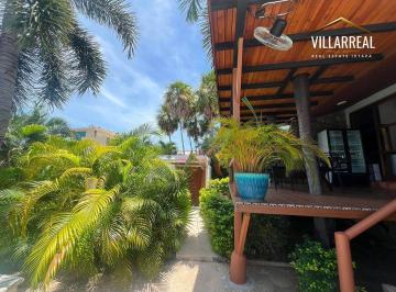 Casa de 4 habitaciones, Zihuatanejo de Azueta · Casa en Venta en El Hujal, Zihuatanejo