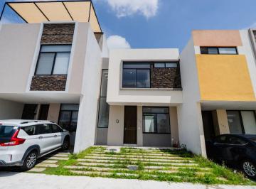 Casa de 3 habitaciones, Tlajomulco de Zúñiga · Casa en Renta en Jardines de Santa Anita