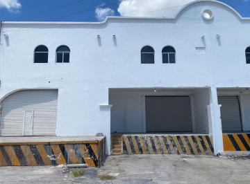 Local comercial · 300m² · Local Bodega Central de Abastos