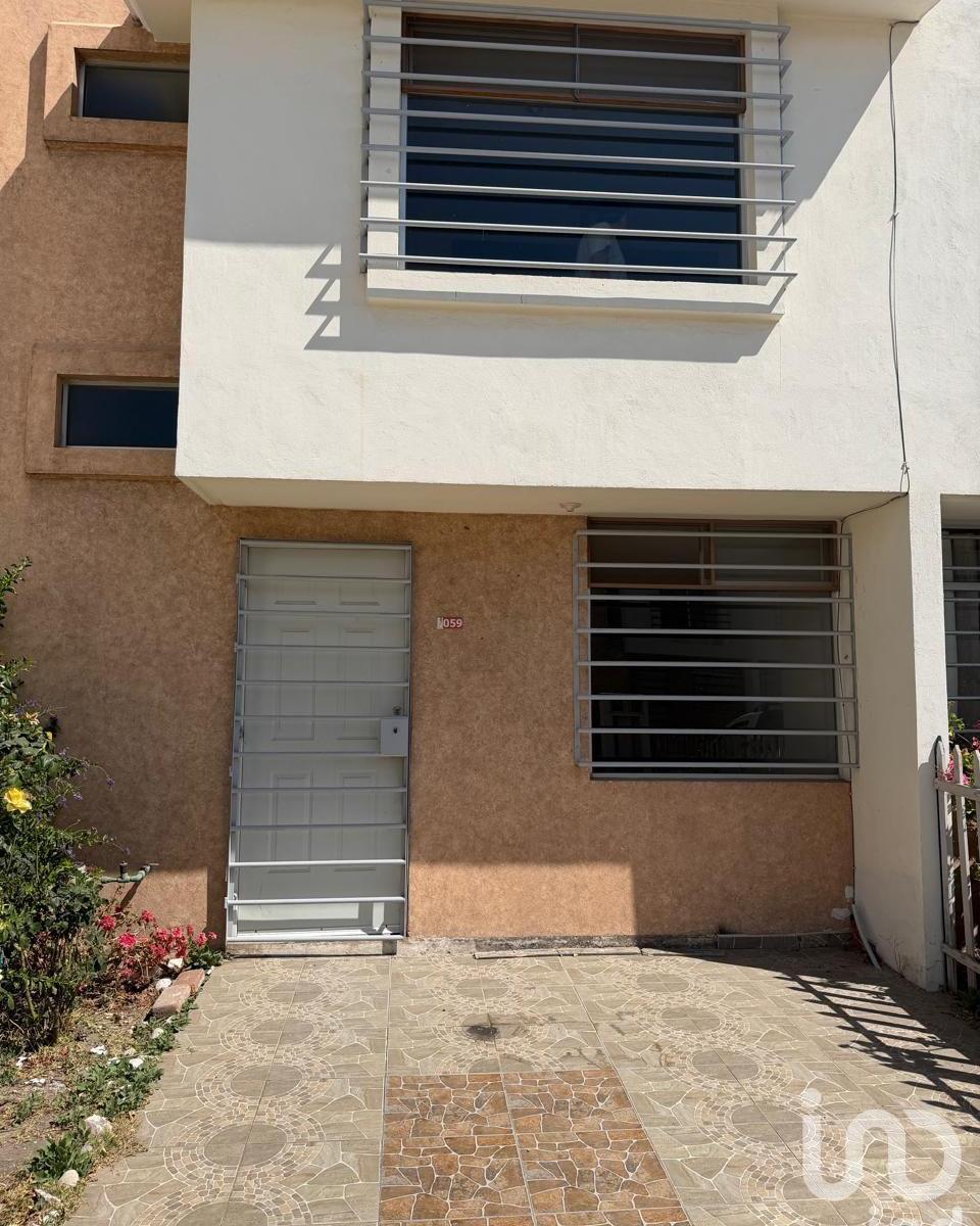 House for Sale in San Lorenzo Almecatla