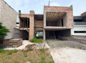 Terreno / Lote , Corregidora · Venta Terreno con Construccion en Obra Negra