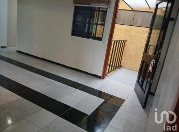 Departamento · 84m² · 2 Recámaras · 1 Estacionamiento · Departamento en Renta en Calle Francisco Espejel 73 Moctezuma Primera Seccion Venustiano Carranza