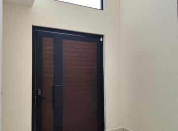 Casa · 320m² · 3 Recámaras · 2 Estacionamientos · Casa en Venta en Sector Privilegiado Los Cristales Muy Cerca de El Barro en Monterrey, $9,500,000.