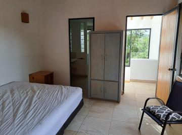 Casa en condominio · 220m² · 3 Recámaras · 2 Estacionamientos · Casa en Condominio - Rincón de Estradas
