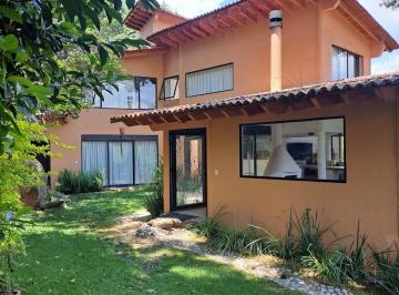 Casa en condominio · 220m² · 3 Recámaras · 2 Estacionamientos · Casa en Condominio - Rincón de Estradas