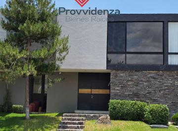 Casa de 3 habitaciones, León · Casa en Venta en La Campiña del Bosque Villa Prada en León Guanajuato