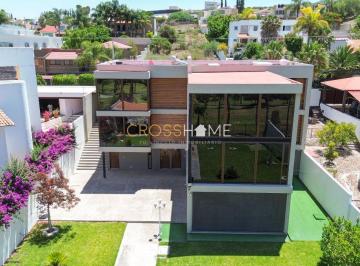 Casa de 3 habitaciones, Querétaro · Casa Venta Frente a Campo de Golf Juriquilla, Querétaro
