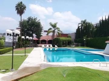 1 · Casa en Condominio Satélite | 4 Recámaras, Amplias Amenidades y Excelente Ubicación
