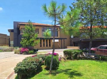 Casa de 4 habitaciones, Morelia · Casa en Venta Club de Golf Altozano Frente Área Verde