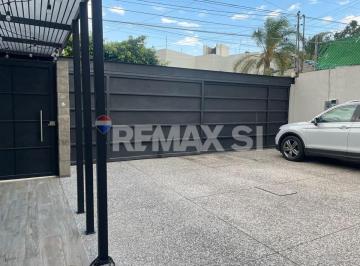 RCV26072302CAA
Casa en venta en Colinas del Cimatario con 325 m2 de superficie c · Venta Casa Colinas del Cimatario