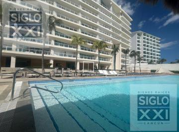 Departamento · 3 Recámaras · 2 Estacionamientos · Venta Departamento Al Mar en Zona Hotelera
