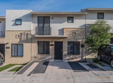 Casa de 3 habitaciones, El Marqués · Casa en Venta en Circuito Ziré, Paseo Zakia, El Marqués, Querétaro.