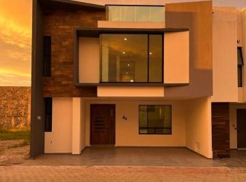 Casa de 3 habitaciones, San Pedro Cholula · Casa en Cholula Venta