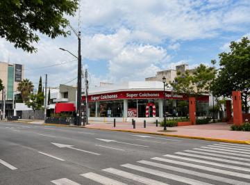 Local comercial , Guadalajara · En Venta Local en Av Juarez, Colonia Americana, Guadalajara, Jalis