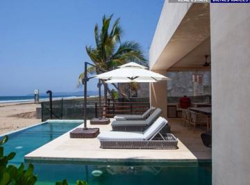 Villa de 4 habitaciones, Zihuatanejo de Azueta · V407 Villas en Venta Ubicadas Frente a Playa Banca Piscina con Solárium Zihuatanejo