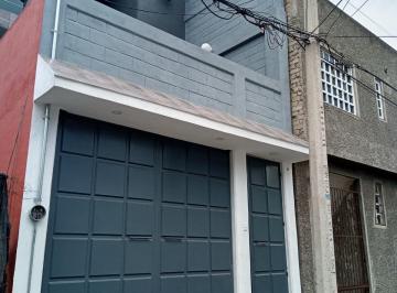 Casa de 3 habitaciones, Tláhuac · Casa en Venta Completamente Renovada