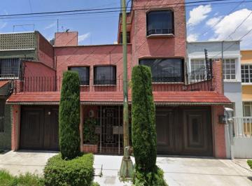 Casa de 4 habitaciones, Azcapotzalco · Casa en Venta en Nueva Santa Maria, Azcapotzalco