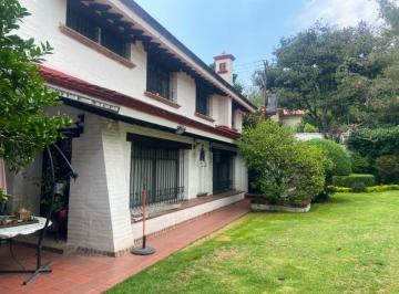 Casa de 5 habitaciones, Coyoacán · Casa en Venta en Jardines del Pedregal