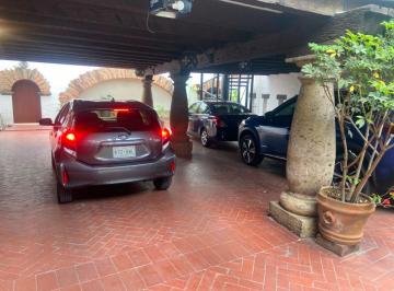 Casa de 5 habitaciones, Coyoacán · Casa en Venta en Jardines del Pedregal