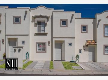 Casa en condominio de 3 habitaciones, El Marqués · Casa Renta Zona Mirador, 3 Recamaras, 2.5 Baños, 2 Autos, Junto a Zen House, Mantenimiento Incluido