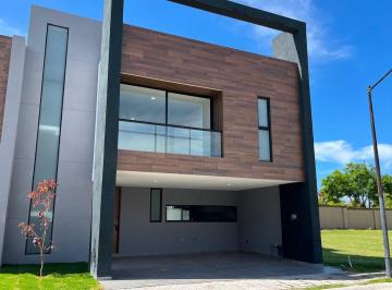 Casa · 306m² · 4 Recámaras · 2 Estacionamientos · Casa Nueva en Venta Lomas Angelopolis. en El Corredor Más Bonito!