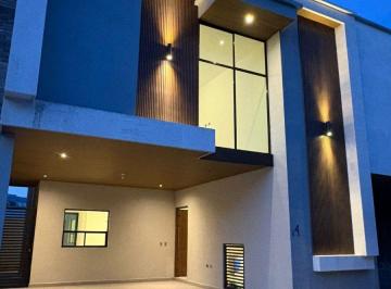 Casa de 3 habitaciones, Saltillo · ¡Casa en Venta Al Norte de Saltillo en Las Villas Residencial!