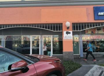 Local comercial · 68m² · 10 Estacionamientos · Local Comercial en Renta en Guadalupe