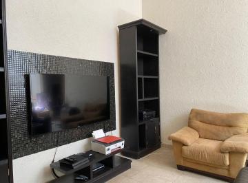 Casa de 4 habitaciones, Naucalpan de Juárez · Vendo Casa con Excelente Mantenimiento y Acabados en Paseos del Bosque