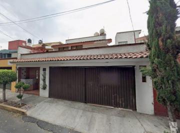 Casa de 3 habitaciones, Azcapotzalco · Casa en Venta en La Providencia, Azcapotzalco