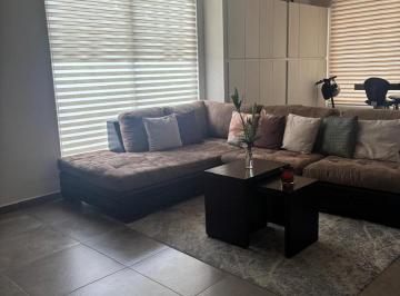 Sala · Casa en Venta en Bosque Esmeralda