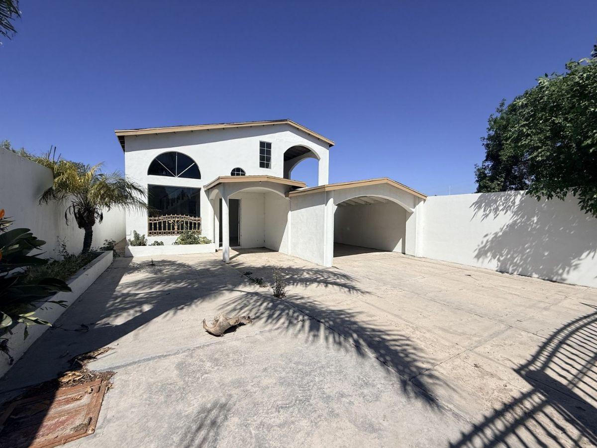 House for Sale in La Gloria