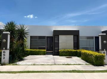 Casa · 90m² · 2 Recámaras · Casa en Renta en Bosque Sereno Al Poniente de La Ciudad Ga