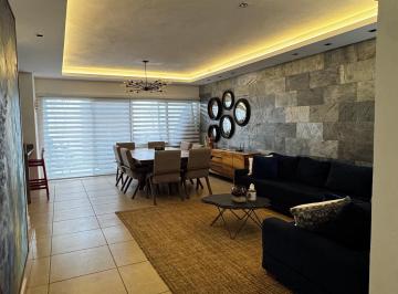 Casa de 4 habitaciones, Cancún · Casa con 4 Recámaras Amueblada en Renta en Cancún