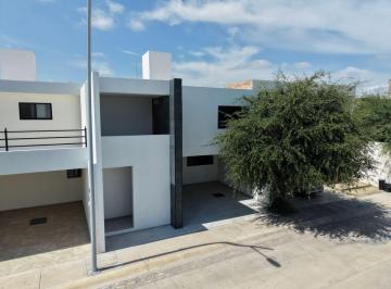 Casa en condominio de 4 habitaciones, Aguascalientes · Loretta Residencial Casa en Venta