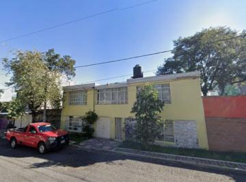 Casa de 5 habitaciones, Tlalpan · Casa en Venta en Heroes de Padierna, Tlalpan