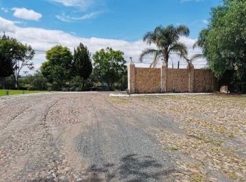 c66f937bfbb63dc1f85db00e3bfcdc4d02084b231762a60f6ef073d29b8f0719 · Terreno Campestre Residencial en Venta Lomas del Sur, Silao, Gto
