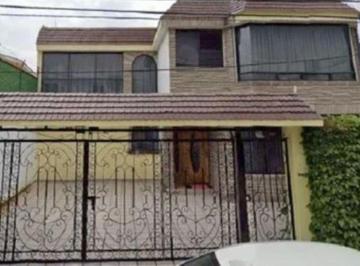 Casa de 4 habitaciones, Atizapán de Zaragoza · Venta de Casa En, Las Arboledas, Atizapan de Zaragoza, Estado de Mexico