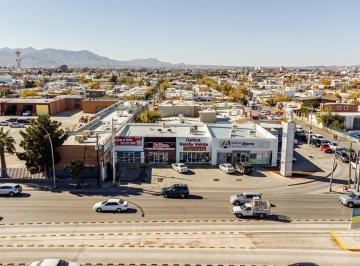 Local comercial · 128m² · 15 Estacionamientos · Local en Juárez en Esquina con Estacionamiento