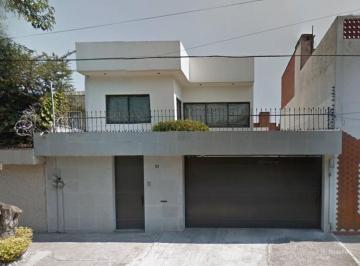 Casa de 4 habitaciones, Azcapotzalco · Casa en Venta en Clavería, Azcapotzalco
